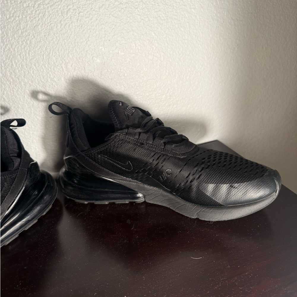 Nike Black Air Max 270 Sneakers Mens Size 10 - Picture 4 of 7